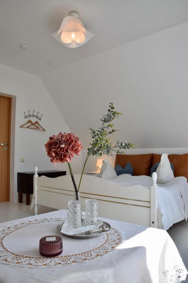 Spicite Hotel Ventspils Ngoại thất bức ảnh